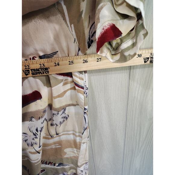 Tommy Bahama 100% Rayon Hawaiian Shirt Size XL Hong Kong Beach Cruise - Picture 7 of 7
